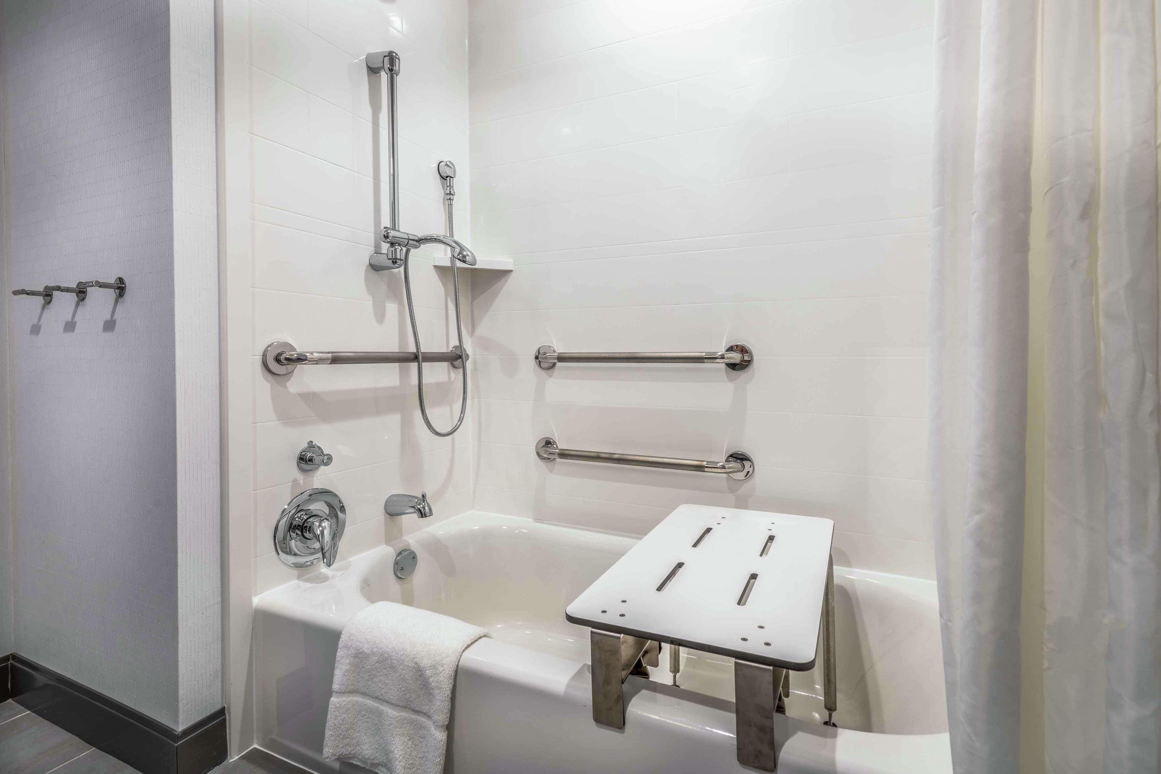 Hampton Inn & Suites Tallahassee Capitol-University Extérieur photo