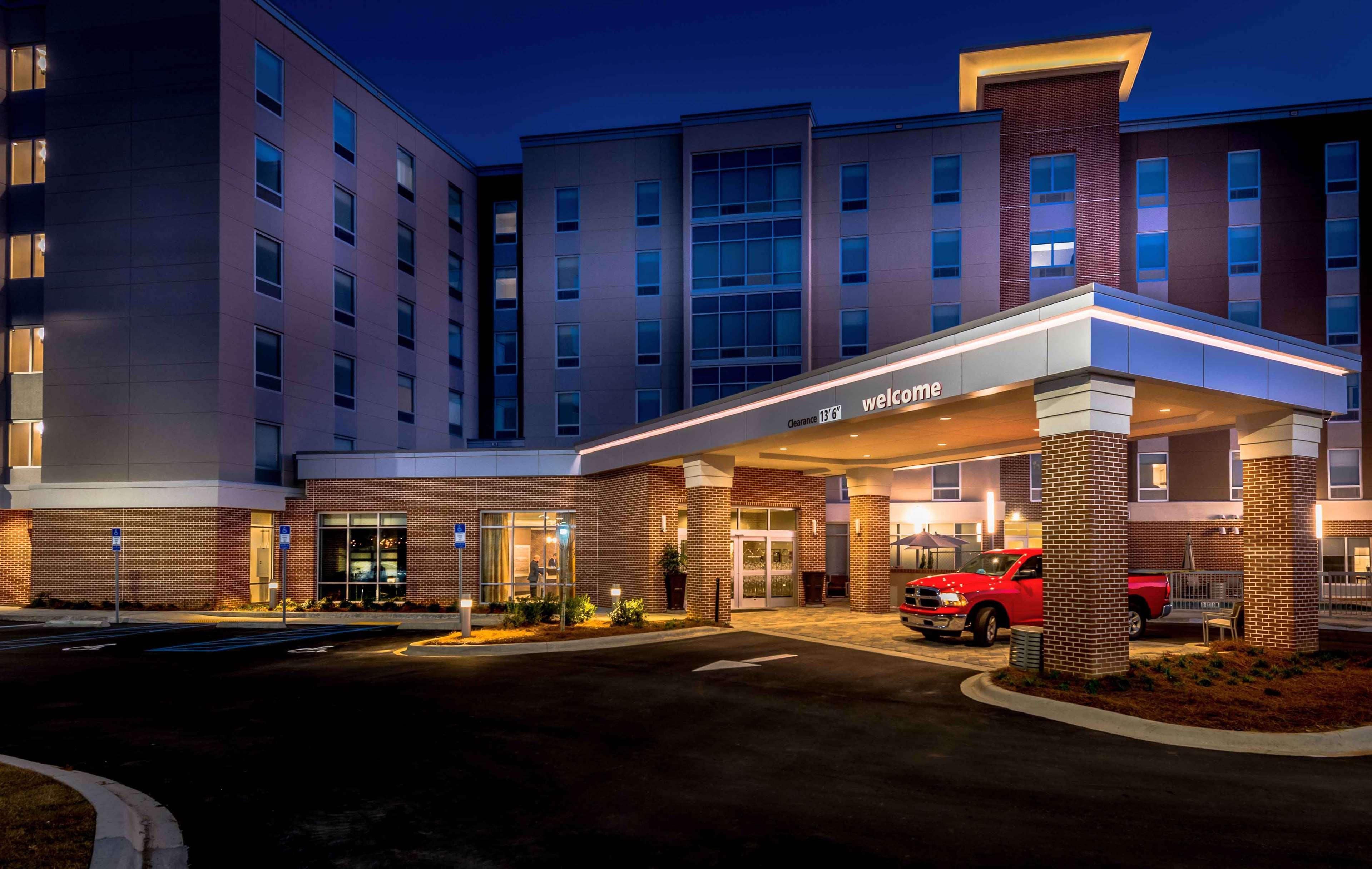 Hampton Inn & Suites Tallahassee Capitol-University Extérieur photo
