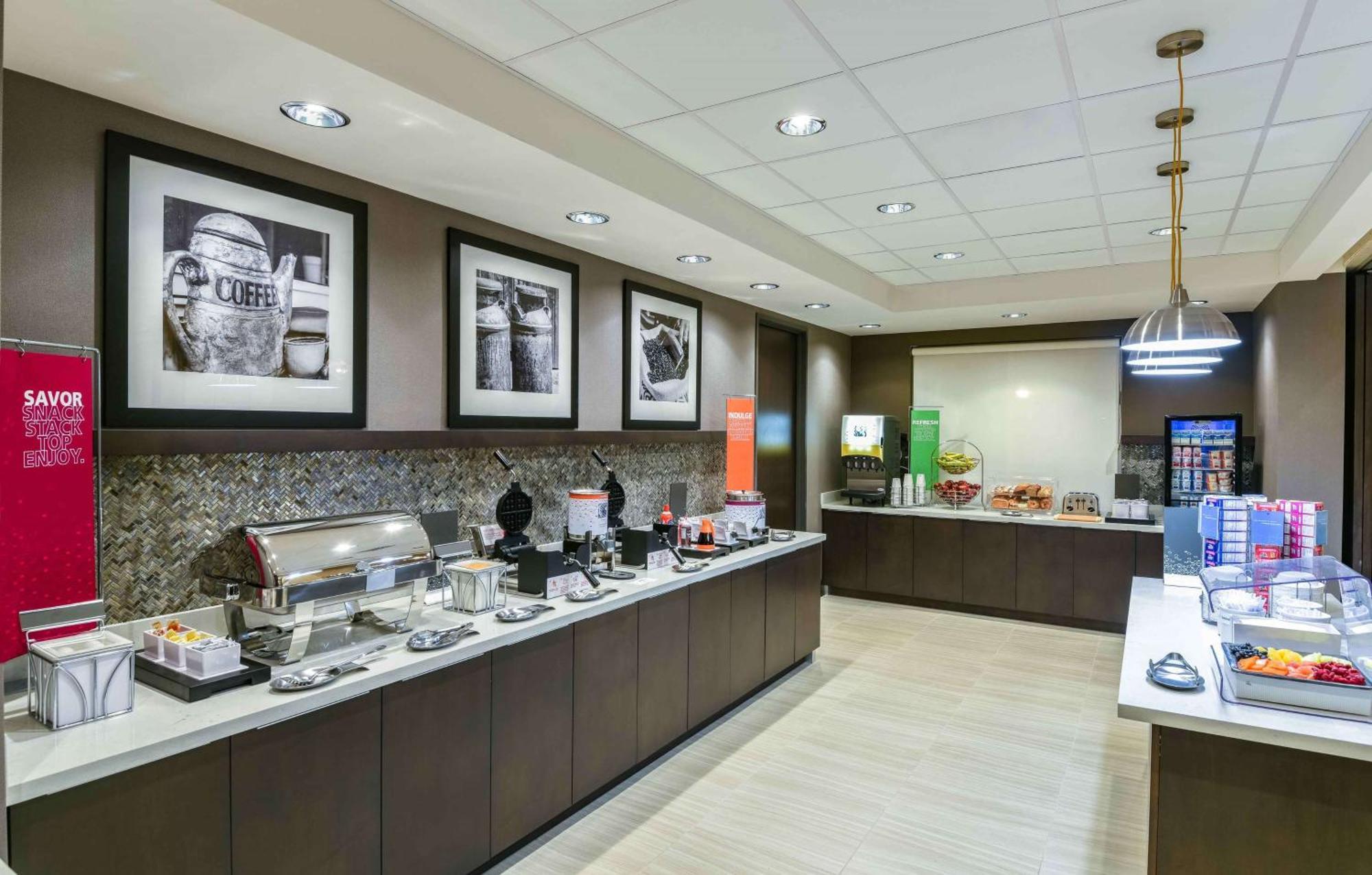 Hampton Inn & Suites Tallahassee Capitol-University Extérieur photo